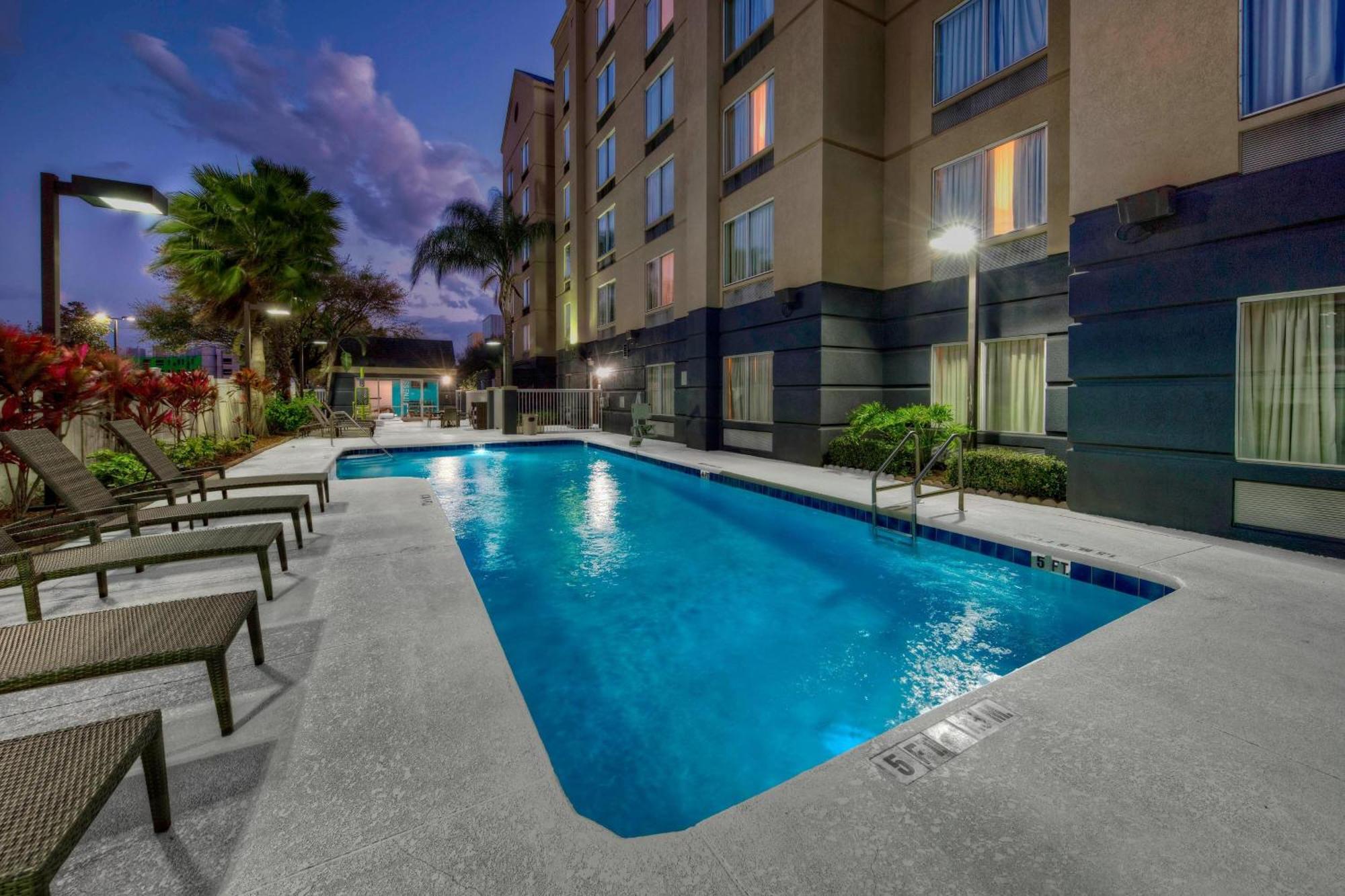 Fairfield Inn And Suites By Marriott Orlando Near Universal Orlando Exteriér fotografie